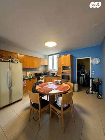 דירה, לויטן, נווה אביבים, תל אביב יפו