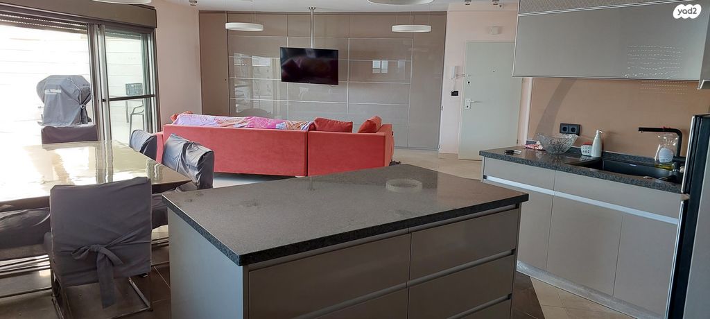 גג/ פנטהאוז, נווה חוף, ראשון לציון