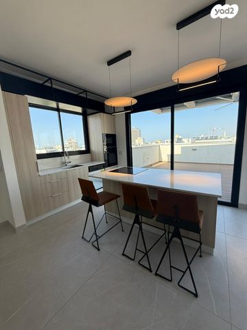 גג/ פנטהאוז, שדרות בן גוריון, הצפון הישן - צפון, תל אביב יפו