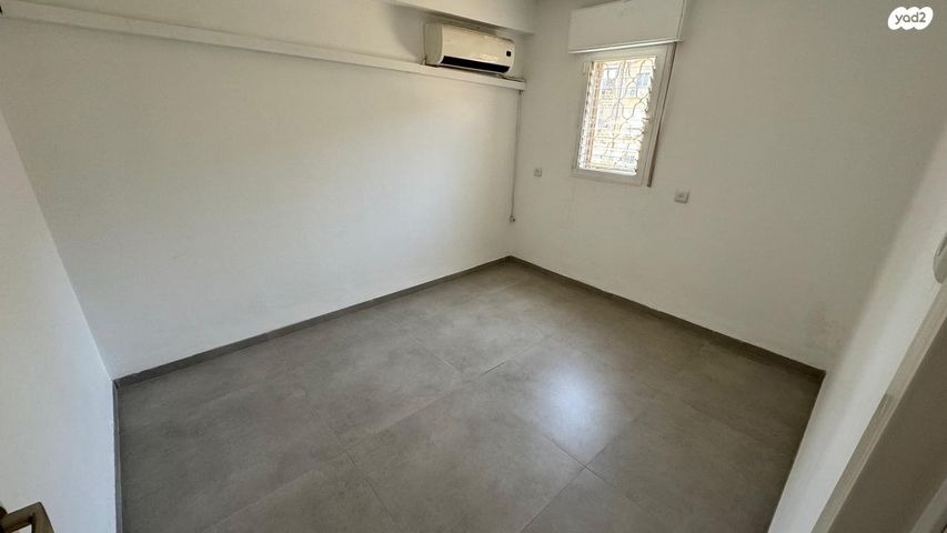 דירה, שדרות דגניה 49, קרית חיים מערבית, חיפה