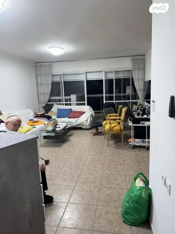 ד"ר יוחנן בדר 