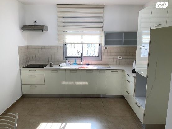 דירה, דרך מנחם בגין, בן גוריון ב', שדרות