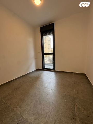 דירה, מירון, נווה שאנן, תל אביב יפו