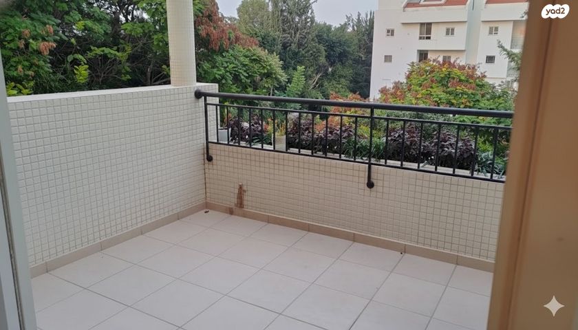 דירה, סירקין, כפר סבא