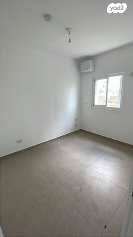 דירה, ראש פינה, תל אביב יפו