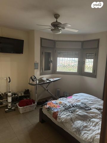 דירה, יוני נתניהו, רמת הדר, גבעת שמואל