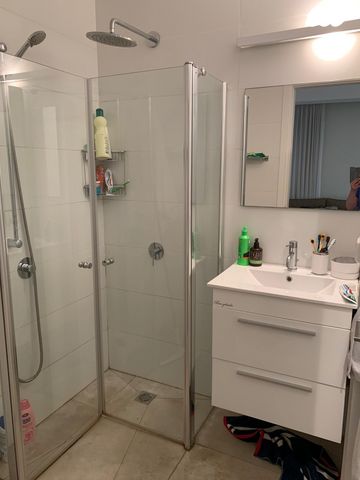 דירה, פנינה זלצמן, גלילות, תל אביב יפו