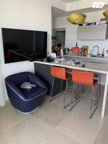 דירה, פנינה זלצמן, גלילות, תל אביב יפו