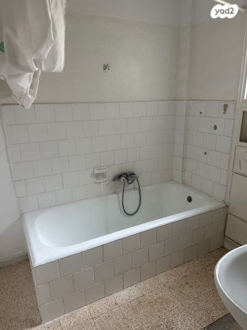 דירה, רוטשילד 75, לב המושבה / מרכז העיר, פתח תקווה