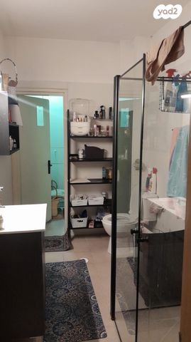 דירה, דרך בן גוריון 75, עצמאות יוספטל, בת ים