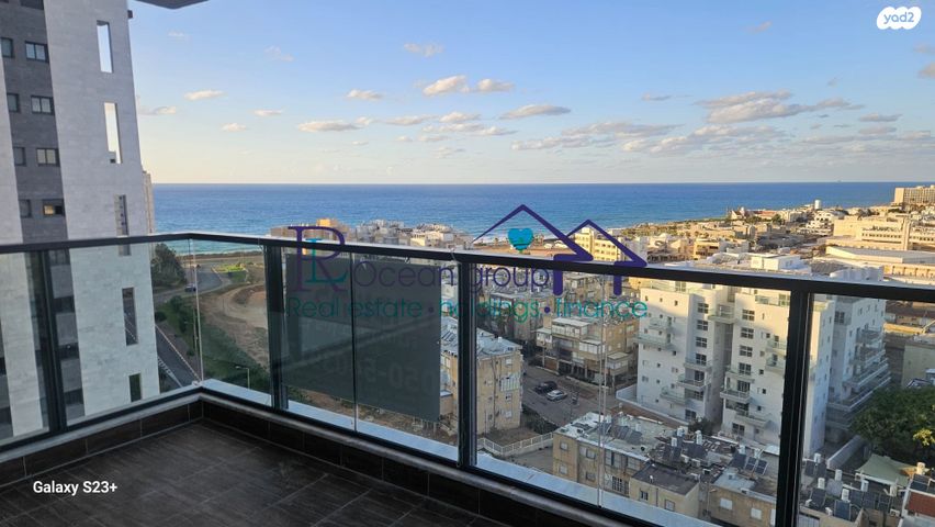 דירה, הרב הרצוג 8, צפון מערב מרכז העיר, נתניה