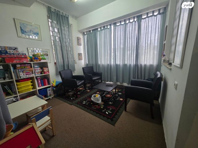 משרדים, שדרות מוריה 125, אחוזה, חיפה