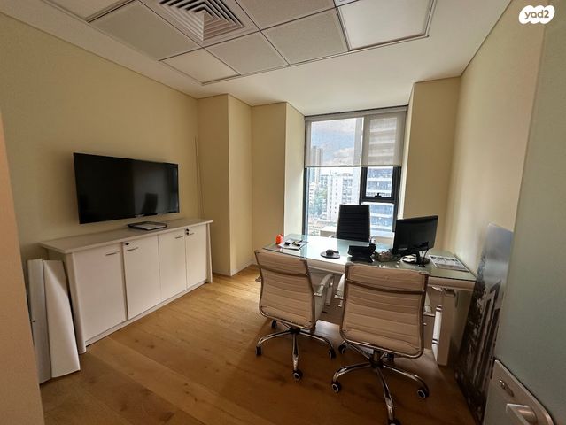 משרדים, אריאל שרון, סיטי, גבעתיים