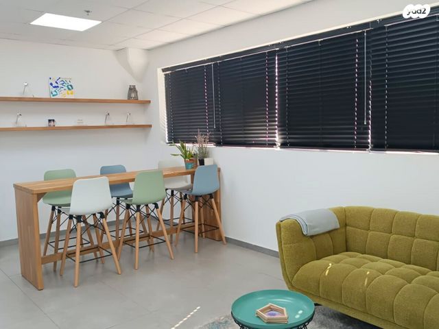 משרדים, מודיעין מכבים רעות