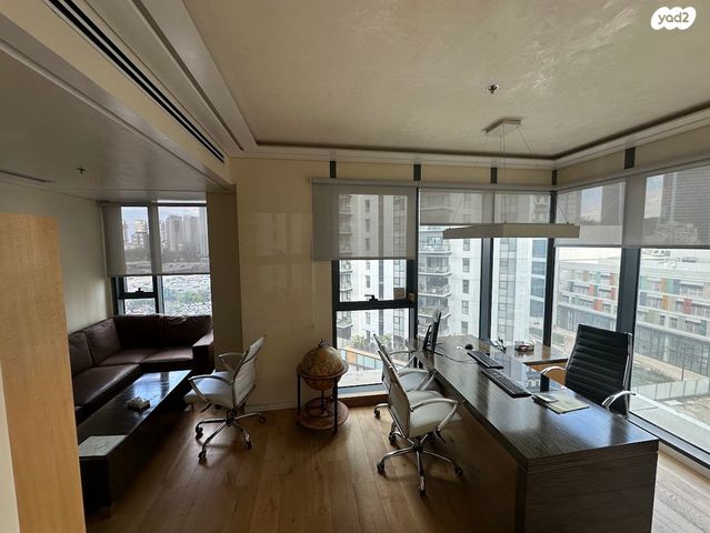 משרדים, אריאל שרון, סיטי, גבעתיים