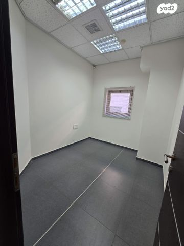 משרדים, שדרות גיבורי ישראל, אזור תעשיה ספיר, נתניה