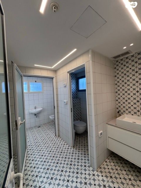 משרדים, הנביאים, הדר מרכז, חיפה