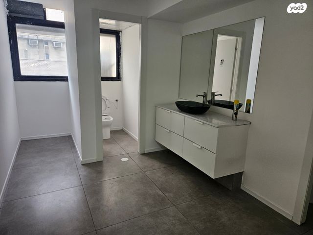 משרדים, אהליאב, בורסה, רמת גן