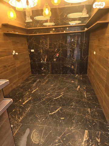 מחנה יהודה - לב העיר