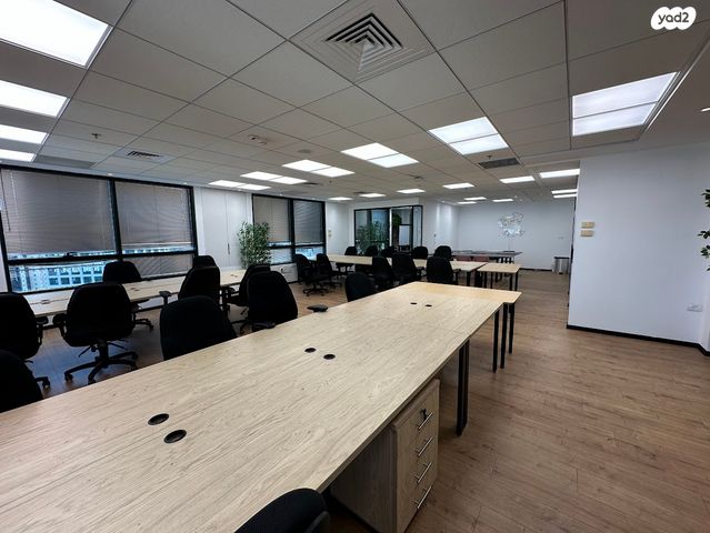 משרדים, היצירה 3, בורסה, רמת גן