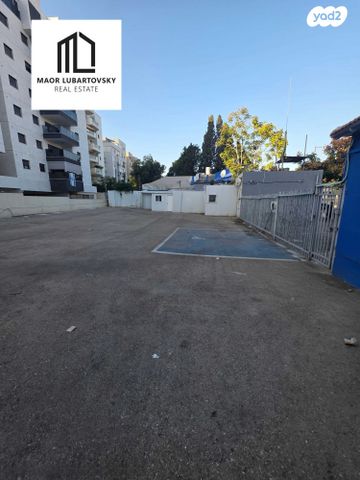 חנויות/ שטח מסחרי, מרכז מערבי, נס ציונה