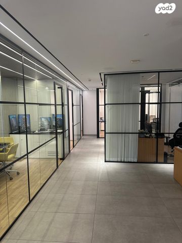 משרדים, דרך זאב ז'בוטינסקי, אזור תעשיה צפון, בני ברק