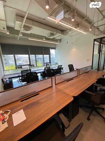 משרדים, מודיעין מכבים רעות