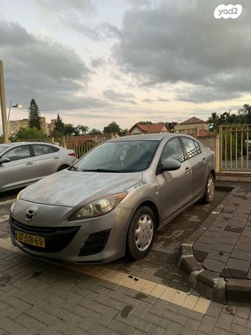 מודעת רכב מאזדה 3