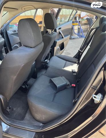 מודעת רכב מאזדה 3