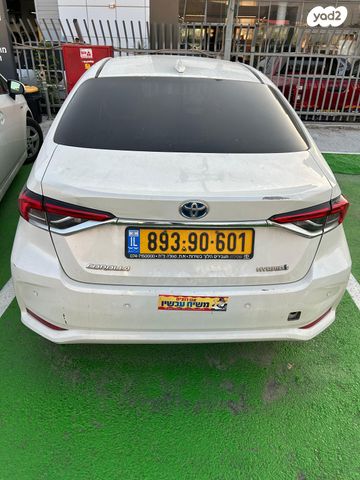 טויוטה קורולה