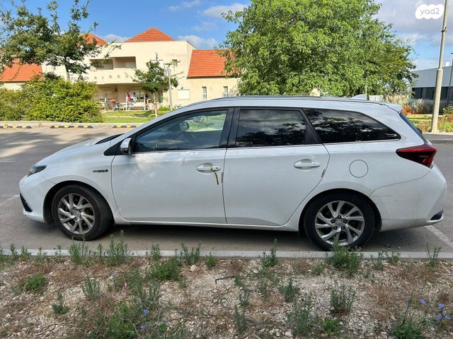 טויוטה אוריס