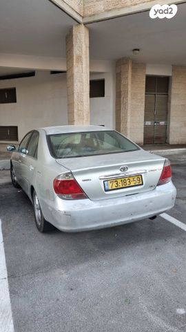 מודעת רכב טויוטה קאמרי