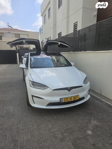 מודעת רכב טסלה מודל X