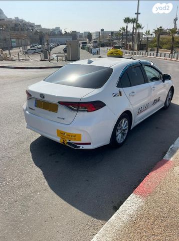 מודעת רכב טויוטה קורולה