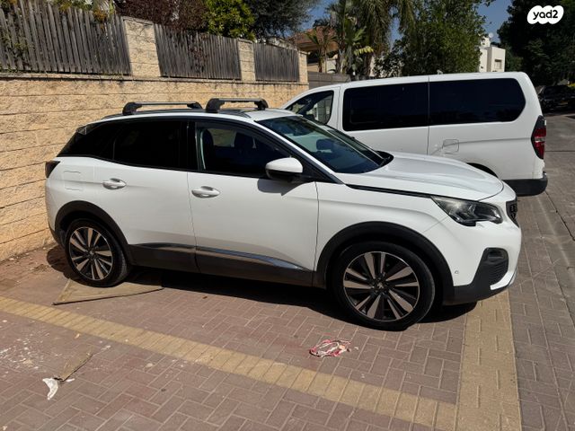 מודעת רכב פיג'ו 3008