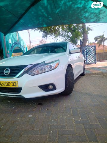 ניסאן אלטימה