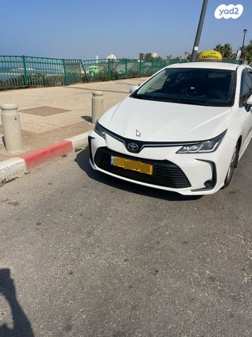 טויוטה קורולה