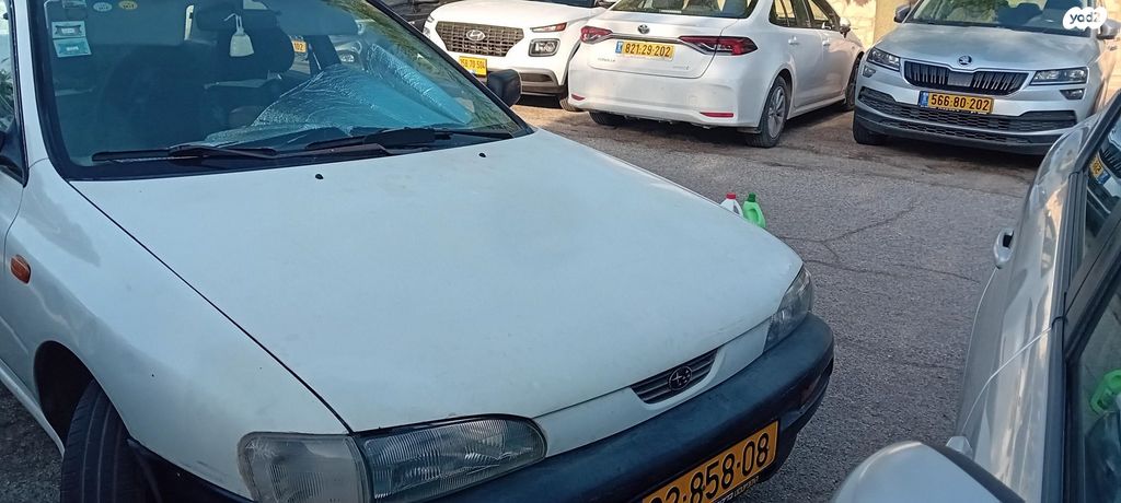 מודעת רכב סובארו לאונה