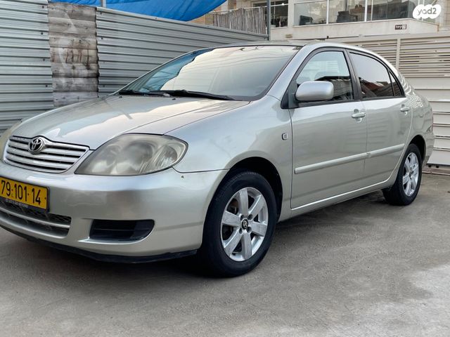 טויוטה קורולה