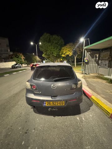 מודעת רכב מאזדה 3