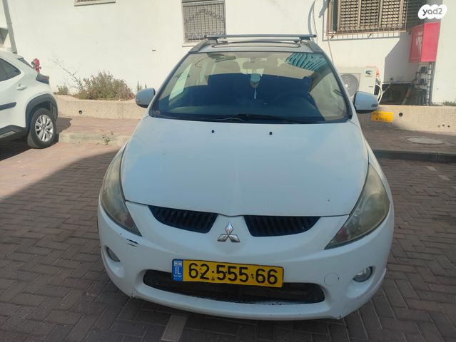 מיצובישי גרנדיס