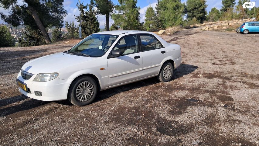 מודעת רכב מאזדה 323