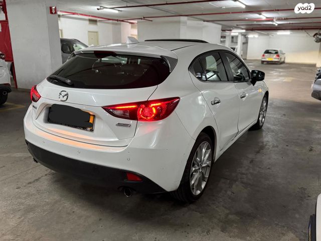 מאזדה 3