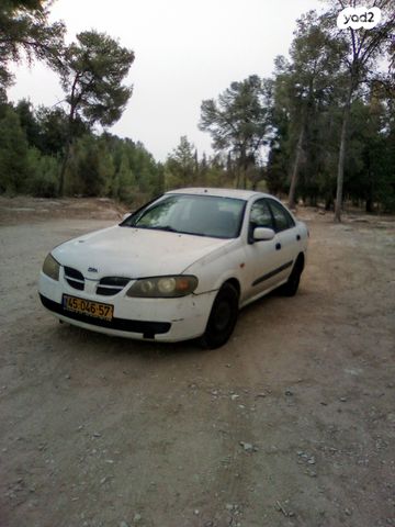 ניסאן אלמרה