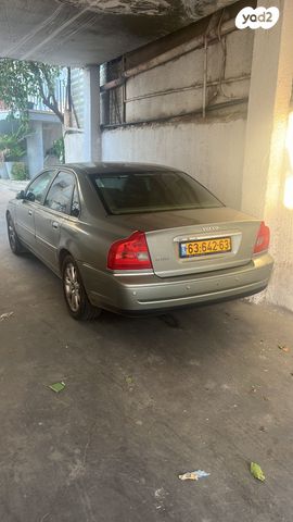 וולוו S80