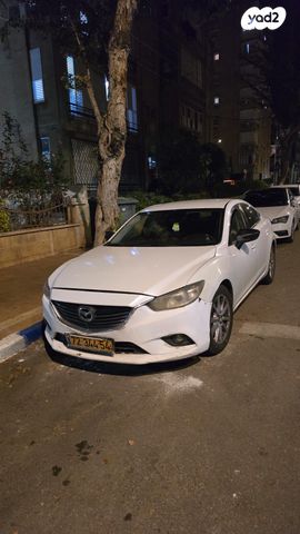 מודעת רכב מאזדה 6