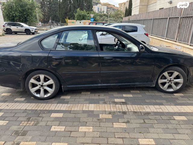 מודעת רכב סובארו B4/לגאסי