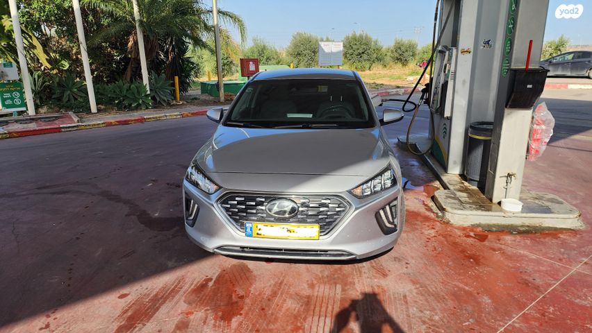 יונדאי איוניק