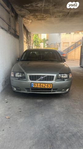 וולוו S80
