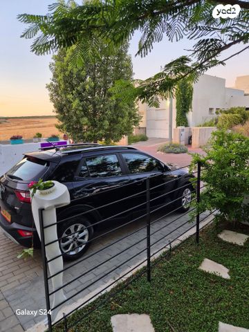 מודעת רכב קיה סטוניק